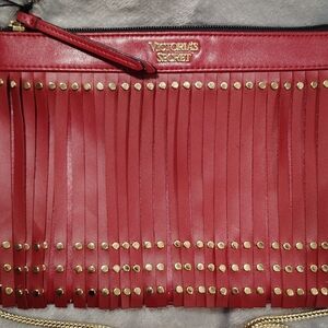 NWT Victoria's Secret On The Fringe Night Out Bag  Stunning Red♥️